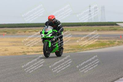 media/Jul-23-2023-TrackDaz (Sun) [[5bdcf0335d]]/Group A/Wheelie Bump (2pm)/